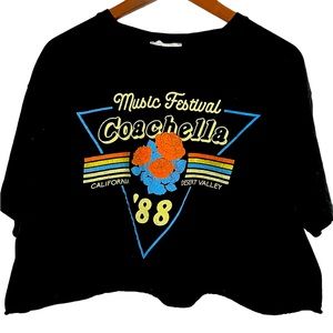 Coachella 88’ womens size M cropped tshirt